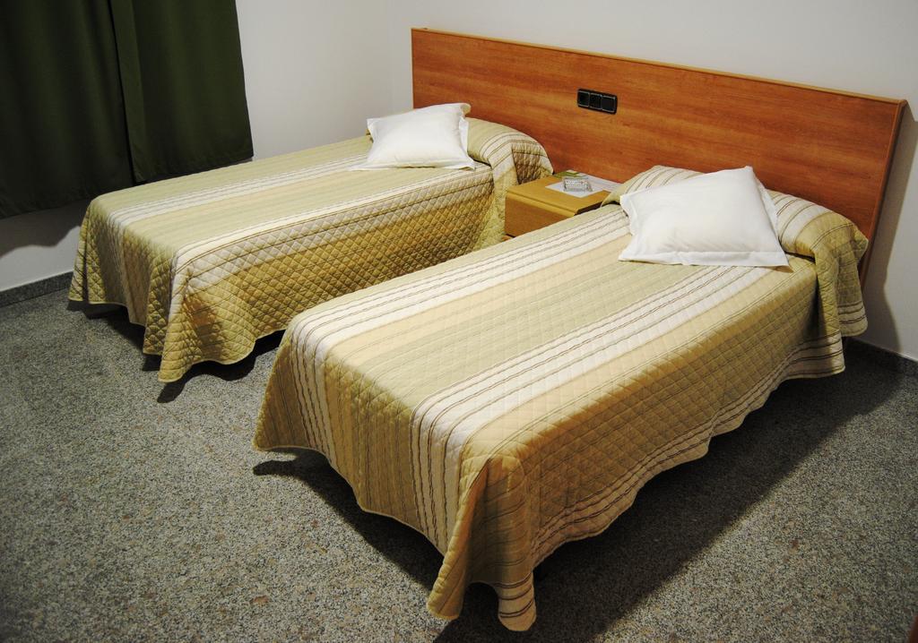 Hotel Albanta La Lantejuela Rum bild